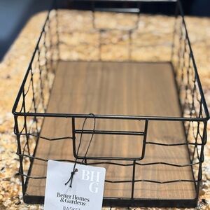 Better Homes And Gardens Black Wire Basket with Wood Base